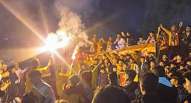 Kütahya'nın Tavşanlı ilçesinde şampiyonluk kutlamaları