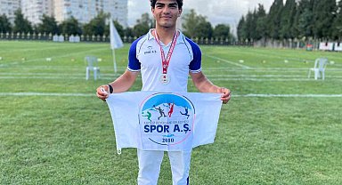 Kutay Tek, Türkiye ikincisi oldu