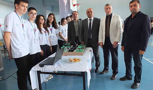 Kuvai-Milliye Fen Lisesi Bilim Fuarı açıldı