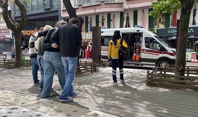 Mağazada yere düşen kadın yaralandı