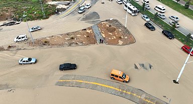 Malatya'da sağanak hayatı felç etti