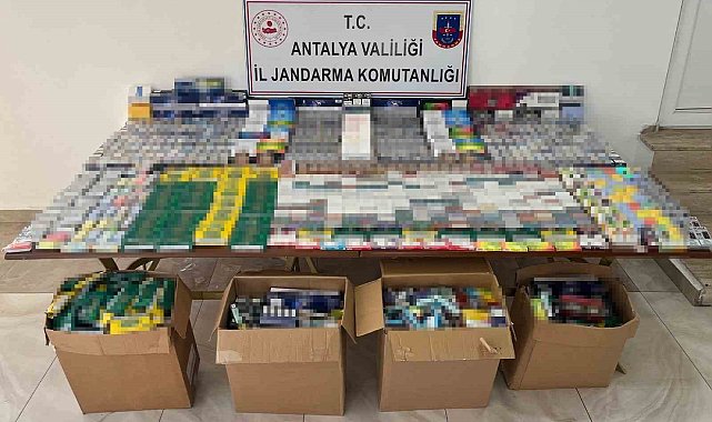 Manavgat'ta iki işletmeye kaçak elektronik sigara operasyonu