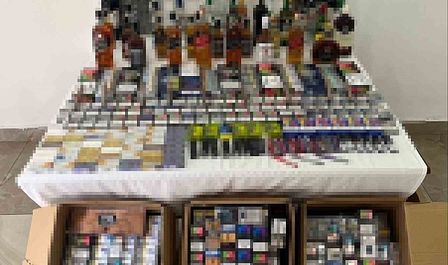 Manavgat'ta kaçak ürün operasyonu