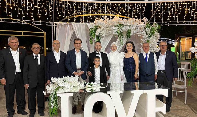 Manisa'da şehit Mehmet Uyar'ın kardeşi evlendi