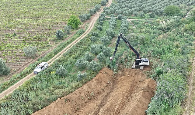 Manisa'da dereler temizleniyor