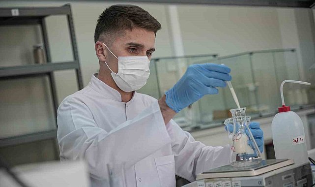 Mehmetçiğin içtiği sütten, yediği konserveye kadar hepsi bu laboratuvardan geçiyor