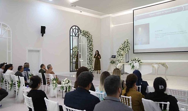 Melikgazi Belediyesi'nden Evlilikte İletişim semineri
