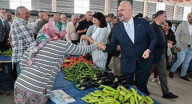 Menemen'de bir kapalı pazar yeri daha açıldı