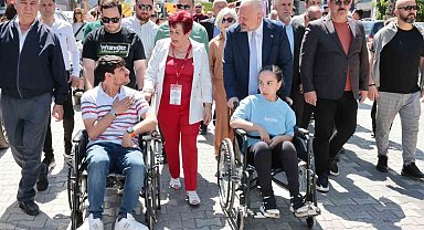 Menemen'de sevgiye ve umuda engel yok