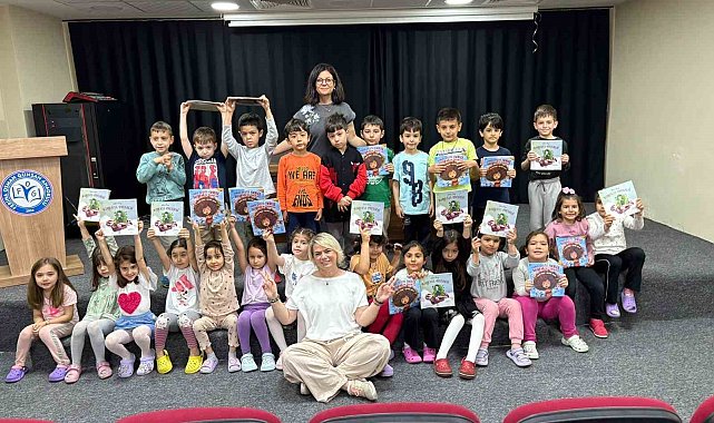 Menteşe'de minikler kitap okuma alışkanlığı kazanacak
