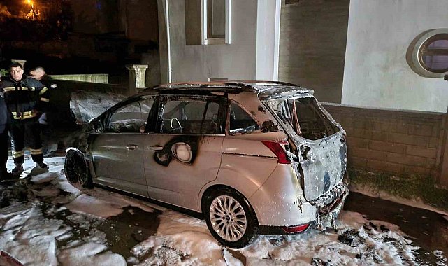 Menteşe'deki otomobil yangınında bir şüpheli gözaltına alındı