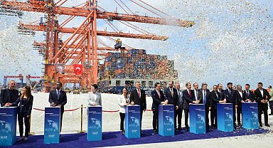 Mersin Limanı'nın genişleme projesinin ilk etabı törenle açıldı