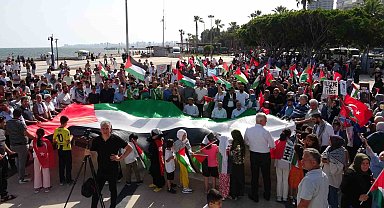 Mersin'de 'Büyük Gazze Mitingi' düzenlendi