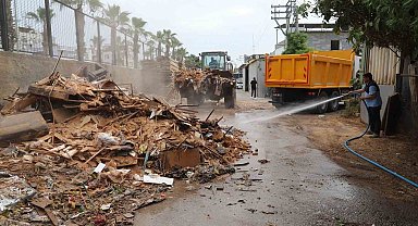 Mersin'de her gün tonlarca atık toplanıyor