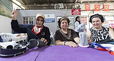 Mersin'de kadınlar 'Evimiz Atölye' ile üretiyor