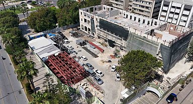 Mersin'in hafızası Taş Bina, Kent Müzesi'ne dönüşüyor