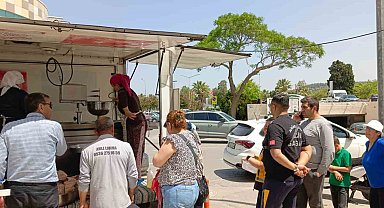 Meslektaşlarından merhum Dr. Refik Kul'a vefa