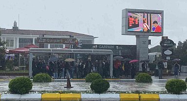 Meteorolojiden 'sarı kod' uyarısı sonrası Aydın'da yağmur etkili oldu