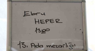 Metrobüs kazasında hayatını kaybeden Ebru Heper defnedildi