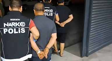 Meyve suyu üretim deposuna uyuşturucu baskını: 812 kilo sentetik ecza maddesi ele geçirildi