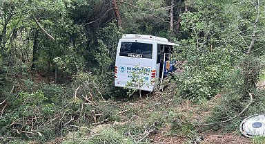 Mihalgazi- Eskişehir yolunda midibüs şarampole uçtu: 28 yaralı