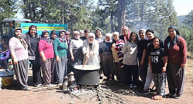 Milletvekili Ün: "Anneler, bir milletin vicdanını ve geleceğini inşa eder"