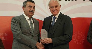 Milli Eğitim Bakanı Tekin, 55 okul yaptıran 44 hayırseverlerle buluştu