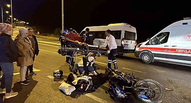 Motosiklet ticari araca çarptı: 1 yaralı