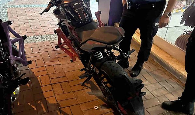 Motosikletle tek teker üzerinde gitmenin cezası ağır oldu