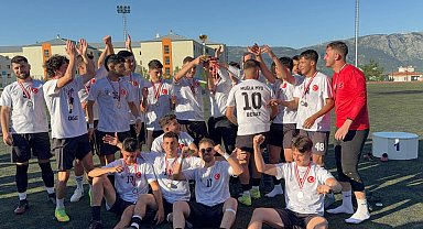 MSKÜ rektörlük kupası futbol turnuvası sonuçlandı