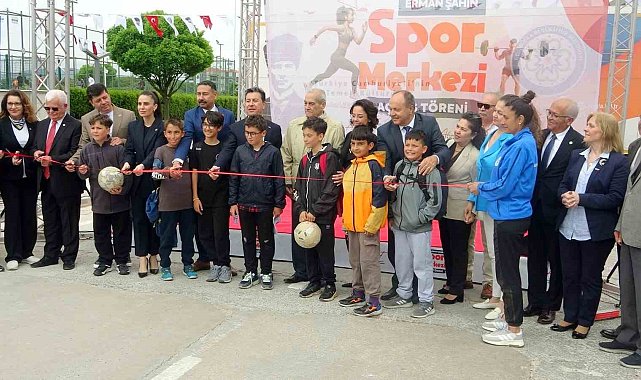 Muğla'daki spor merkezi törenle hizmete açıldı