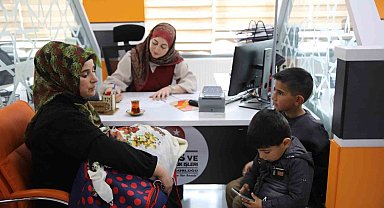 Muradiye'de "İlk Kimliğim, İlk Kitabım" projesi