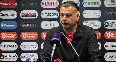 Murat Şahin: "Hedefsiz kalmanın sıkıntılarını yaşıyoruz"