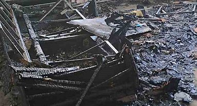 Muş'ta iki katlı evde yangın