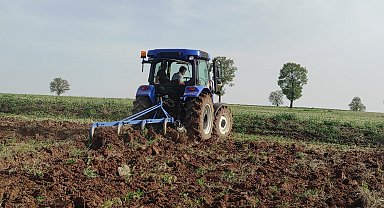 Nadasa hazırlanan tarlalar ekime hazırlanıyor