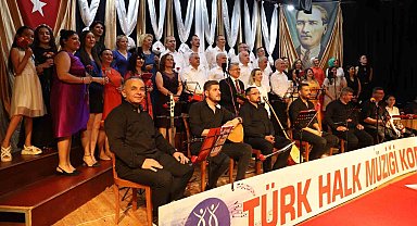 Nazilli Belediyesi THM Korosu'ndan Gençlik Konseri