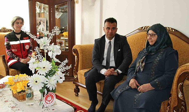 Nene Hatun'un 70. ölüm yıldönümünde, torununa anlamlı ziyaret