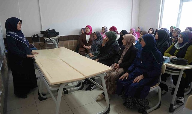 Niğde'de kadınlara yönelik açılan gassallık kursuna yoğun ilgi
