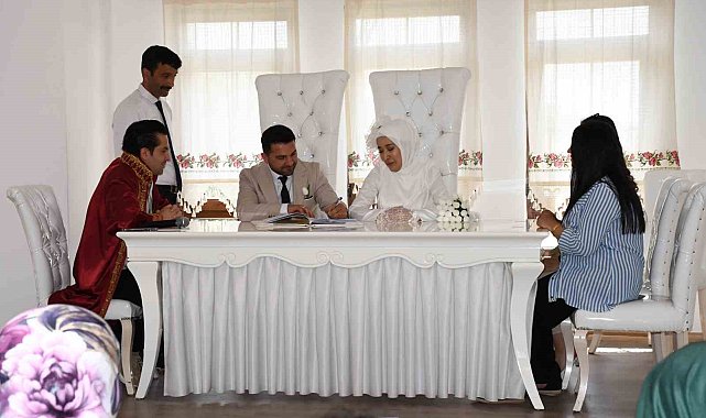 Nikah dairesinde 25.05.2025 yoğunluğu