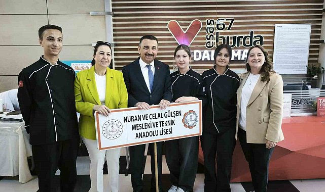 Nuran-Celal Gülşen MTAL Türk Mutfağı Haftası'na yöresel lezzetlerle katkı verdi