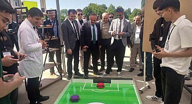 Nuran-Celal Gülşen MTAL'de Gençlik Haftası ve okul sergisi düzenlendi