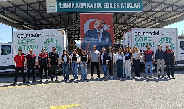 Öğrenciler kapı kapı dolaşılarak halka çevre bilinci kazandırıyor