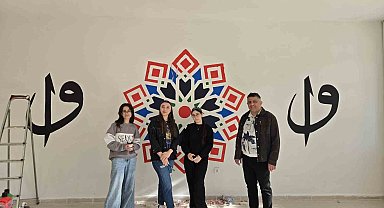Öğrencilerden duvarlara anlamlı dokunuş