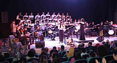 Öğrencilerden muhteşem konser