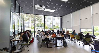Okuma salonları gençlere güvenli ve konforlu ortam sunuyor