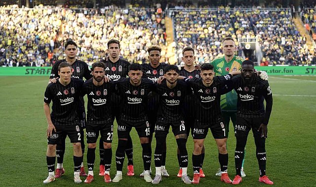 Ole Gunnar Solskjaer'den derbide 2 değişiklik