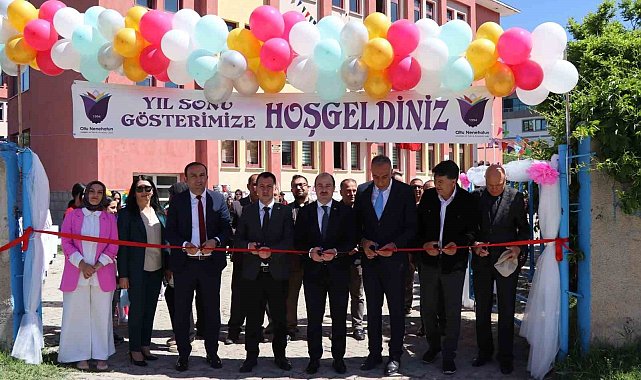 Oltu Nene Hatun Mesleki ve Teknik Anadolu Lisesi'nden yıl sonu sergisi