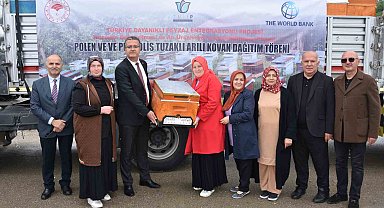Ordu'da 48 üreticiye 2 bin 400 adet arılı kovan desteği verildi