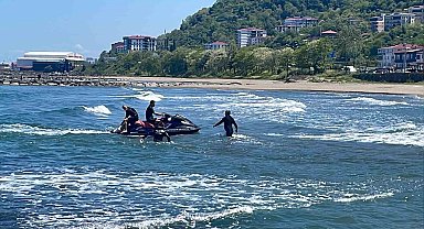 Ordu'da boğulma tehlikesi geçiren öğrencilerden biri hayatını kaybetti