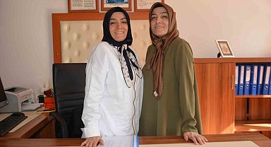 Ordu'da tek yumurta ikiz öğretmen anneler, aynı okulda 15 yıldır birlikte görev yapıyor